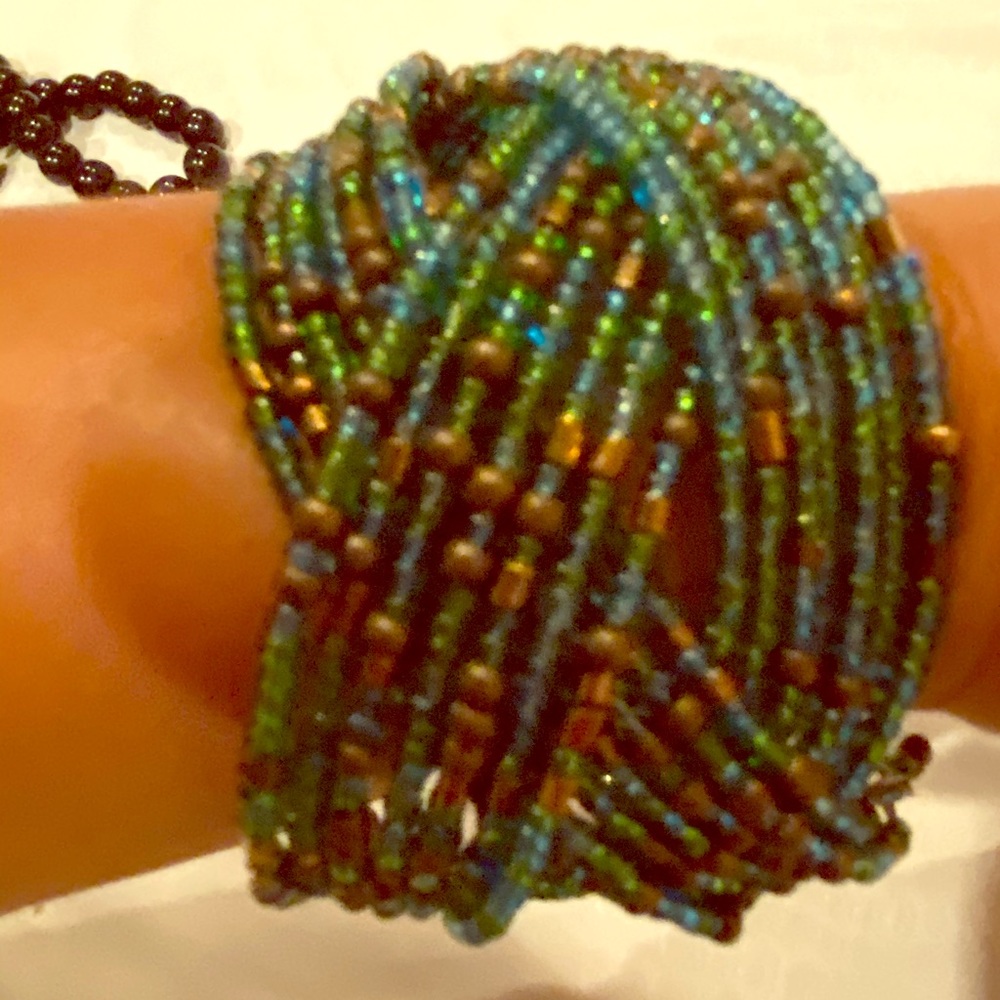 Beaded bracelet